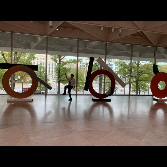 Meet your Posher, Azita - Picture 1 of 4